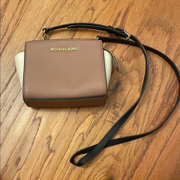 Michael Kors Handbags - Michael Kors Brown and Beige Crossbody Bag
